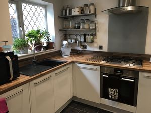 Photo 11- click for photo gallery